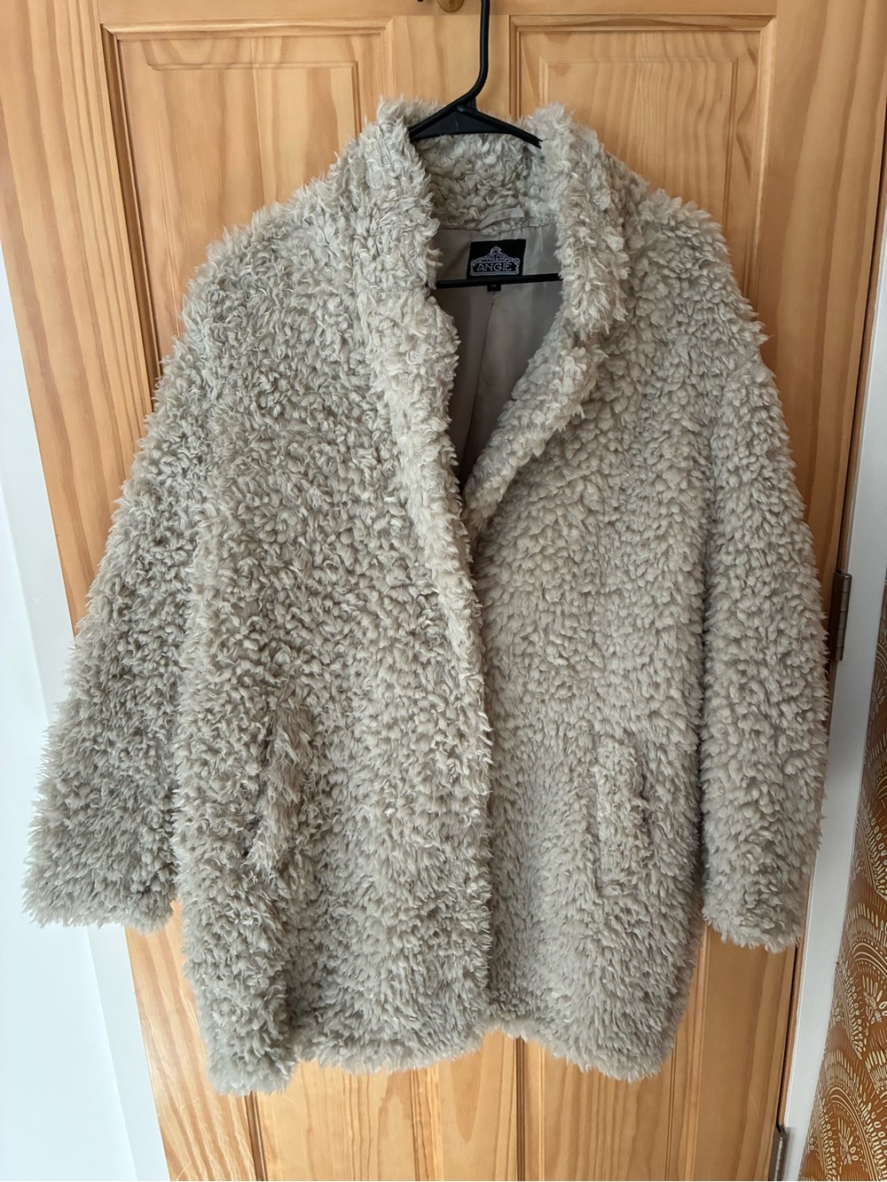 Angie Plush Teddy Coat in Light Cream size medium